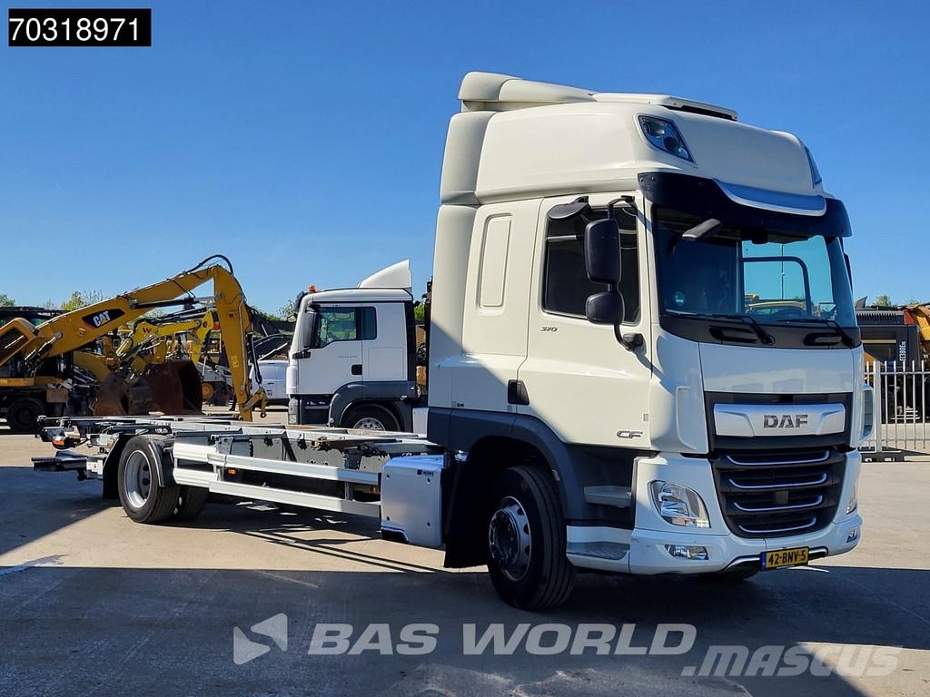 DAF CF 370 CF 4X2 NL-Truck APK BDF 2000kg Ladebordwand Camiones desmontables