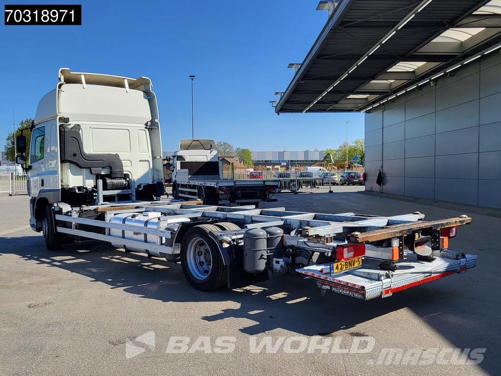 DAF CF 370 CF 4X2 NL-Truck APK BDF 2000kg Ladebordwand Camiones desmontables