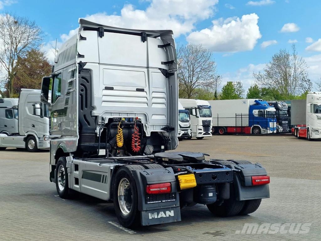 MAN TGX 18.510 XXL 4x2 - Retarder - Night clima - Full Vetopöytäautot