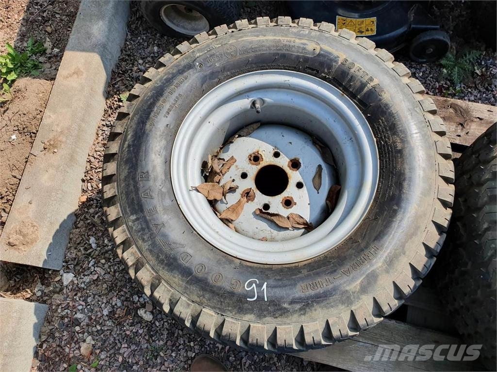 Goodyear 29x12.50-15 x4 Tyres, wheels and rims