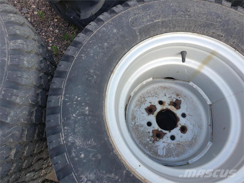 Goodyear 29x12.50-15 x4 Tyres, wheels and rims