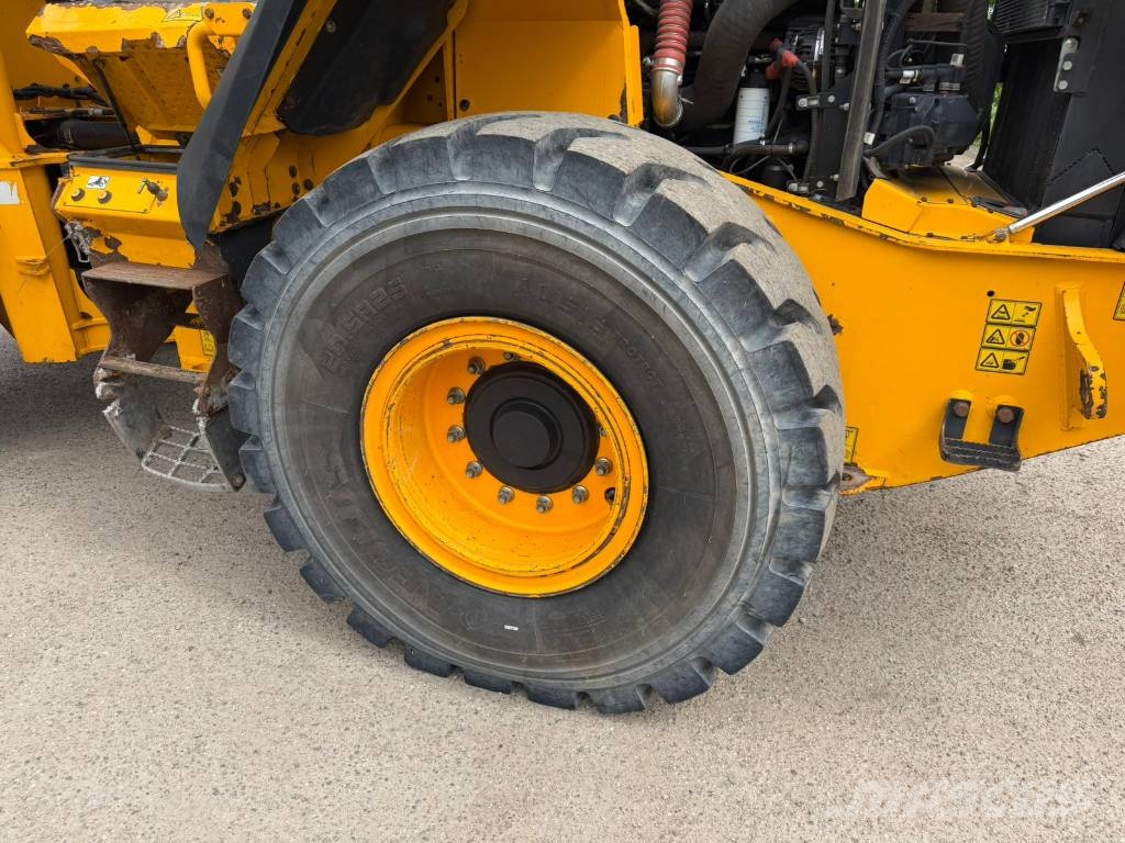 JCB 427 ZX Wielladers