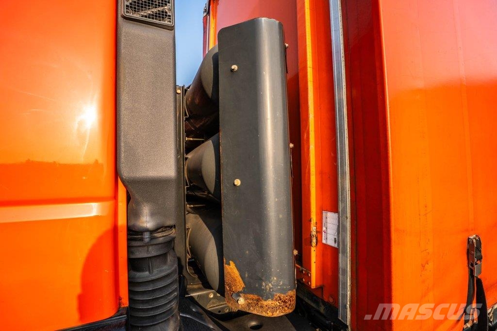 Iveco STRALIS 270 (19t) GAZ/GAS/LPG 篷布卡車