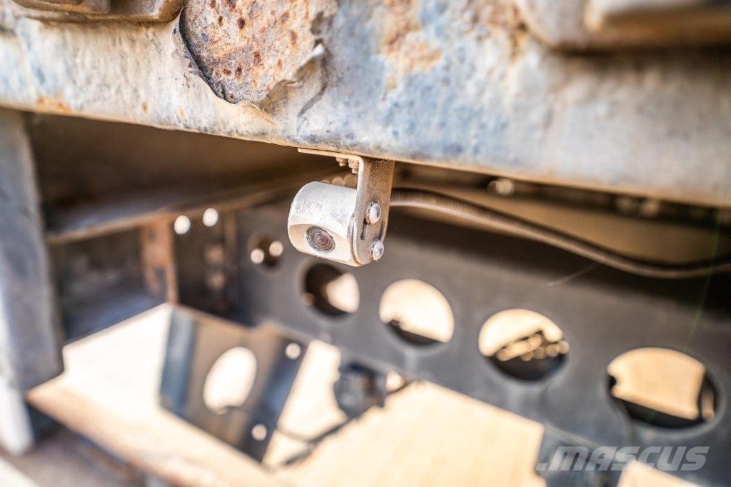 Iveco STRALIS 270 (19t) GAZ/GAS/LPG 篷布卡車