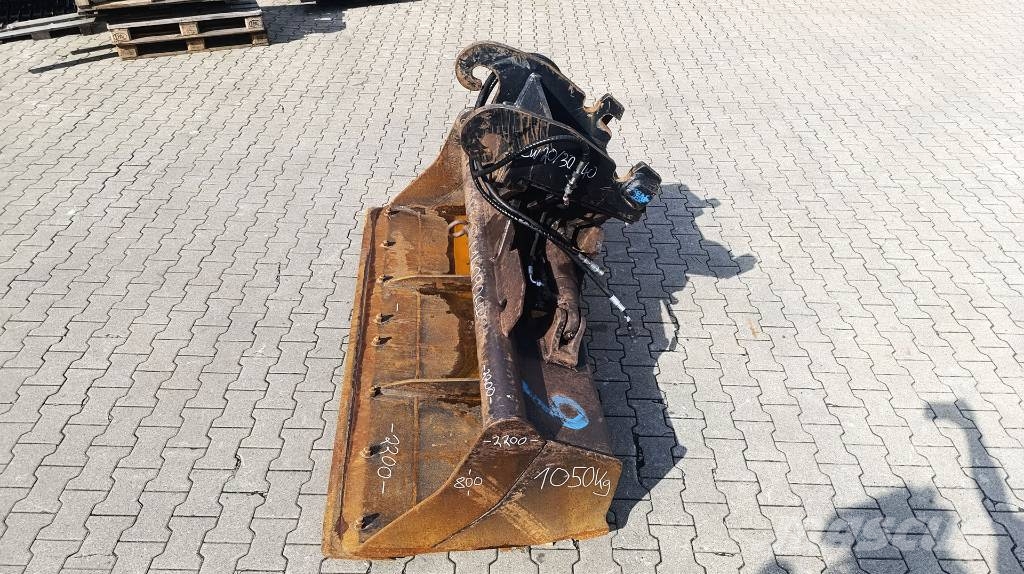 Grabenräumlöffel hydraulisch CW30/CW40 2200mm geb Bakken