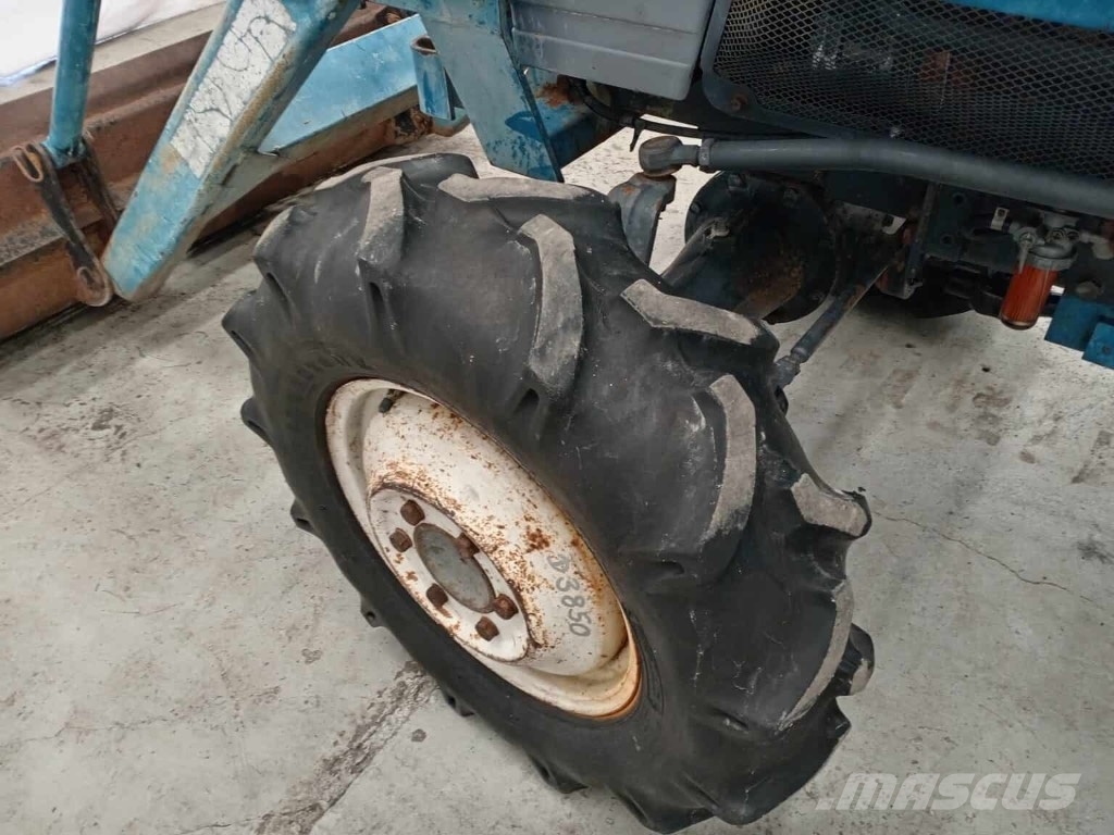 Mitsubishi D 3850FD Traktorer