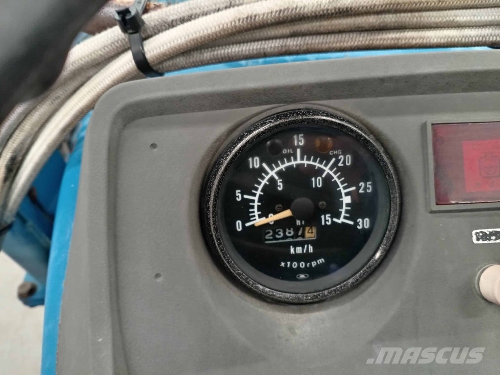 Mitsubishi D 3850FD Traktorer