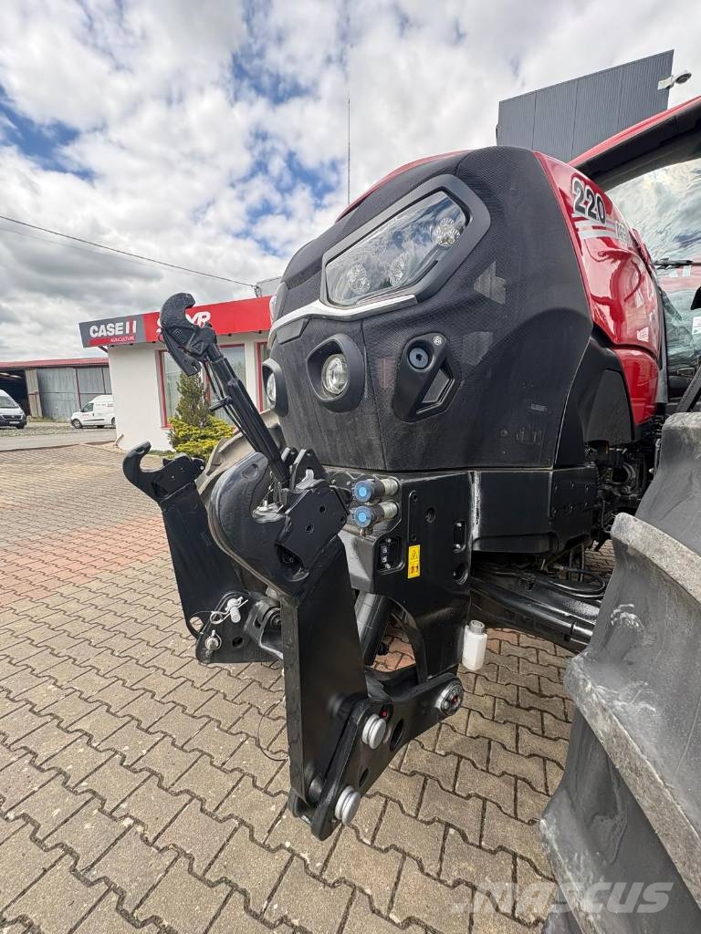 Case IH Puma 220 CVXDrive Трактори