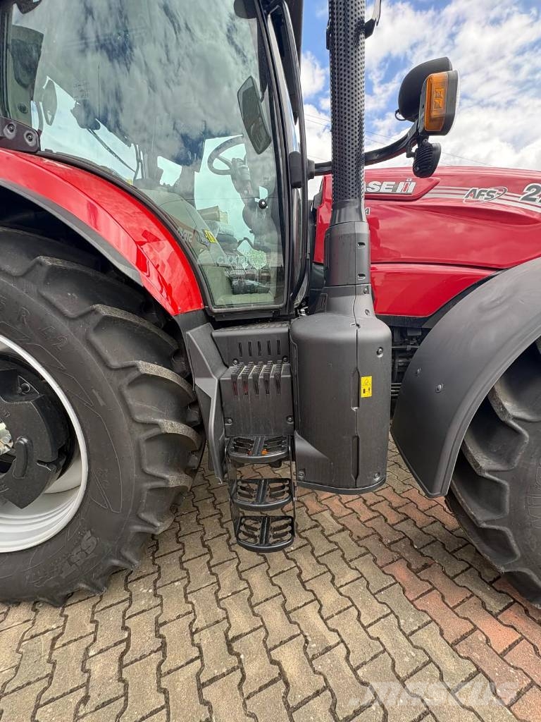 Case IH Puma 220 CVXDrive Трактори