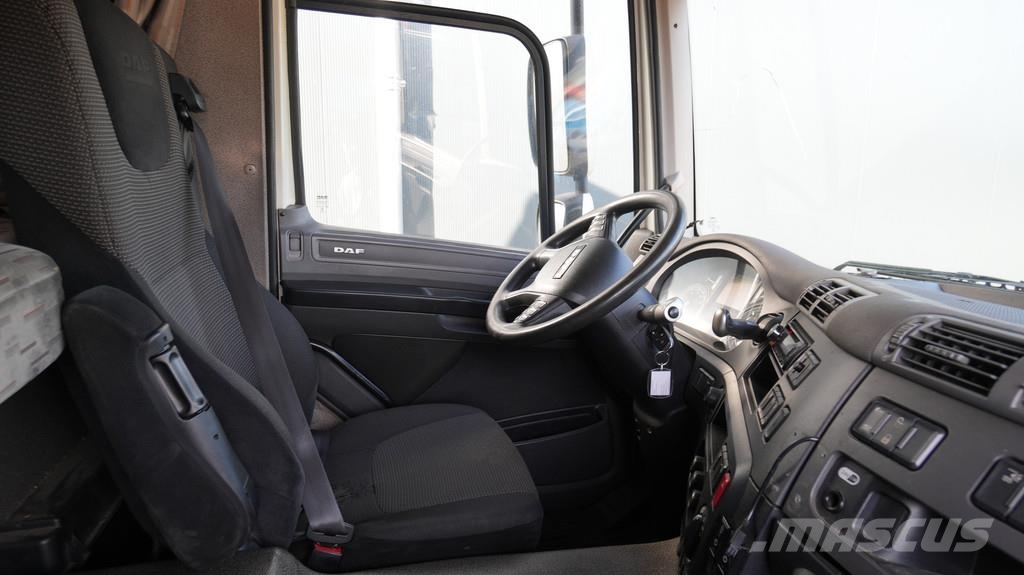 DAF CF 460 tractor unit Tahače