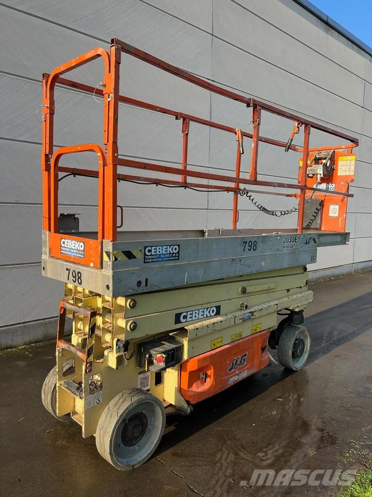 JLG 2030ES 剪叉式升降机