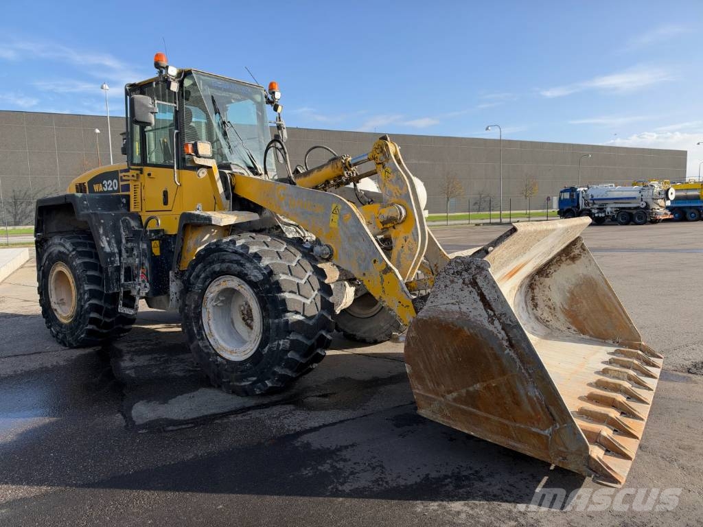 Komatsu WA320-5H 4x2 Wheelloader Læssemaskiner på hjul