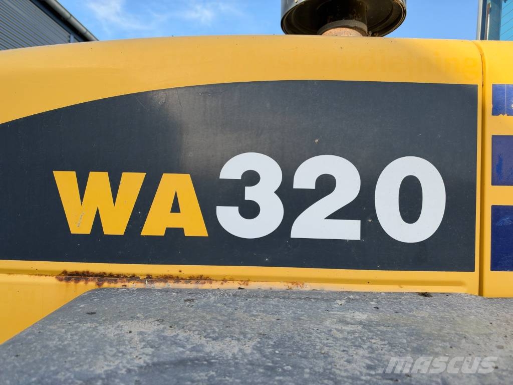 Komatsu WA320-5H 4x2 Wheelloader Læssemaskiner på hjul