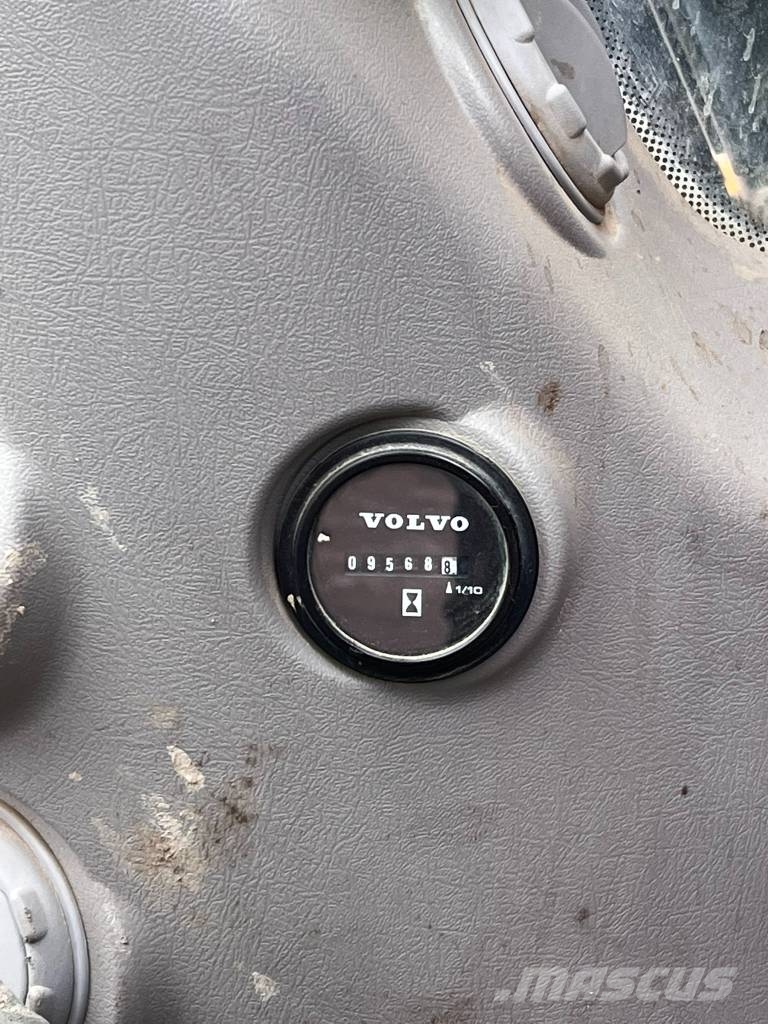 Volvo EC 220 EL Excavadoras de cadenas