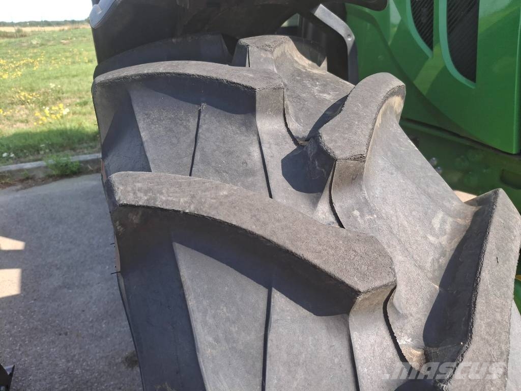 John Deere 6120 M Tracteur