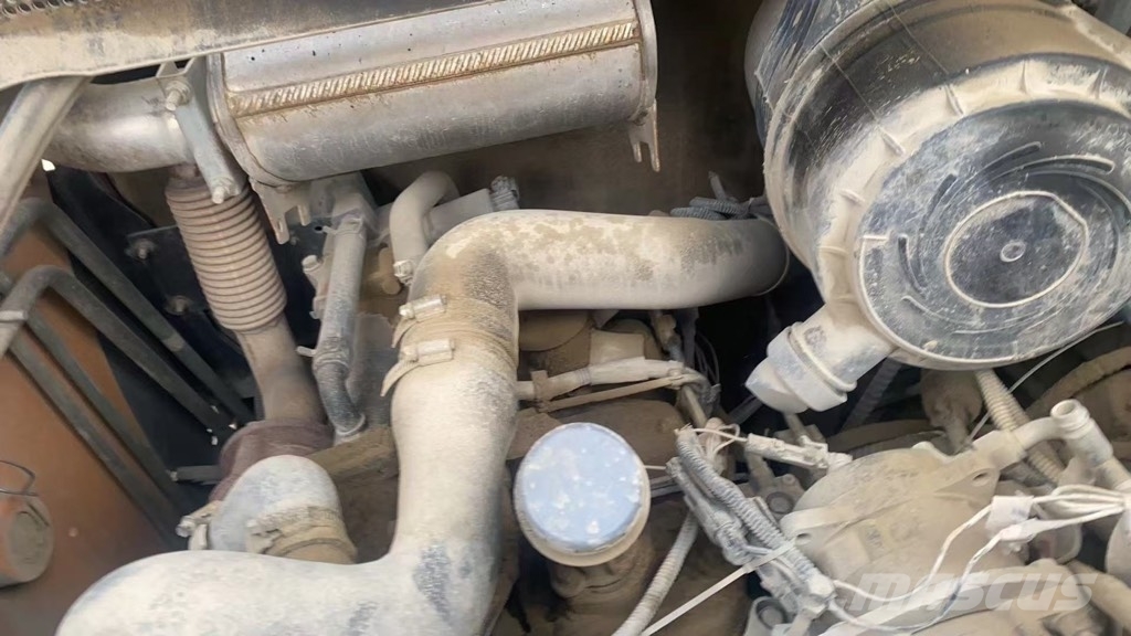 CASE SR 200 Φορτωτάκια