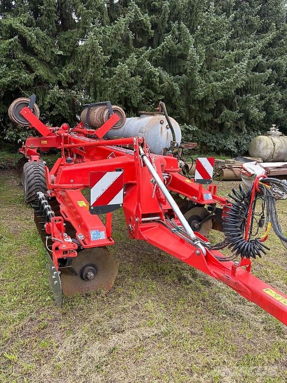 Kuhn Discover XM2-36 4,30m Crover crop