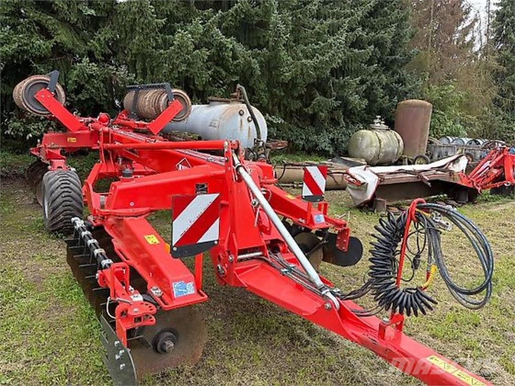 Kuhn Discover XM2-36 4,30m Crover crop