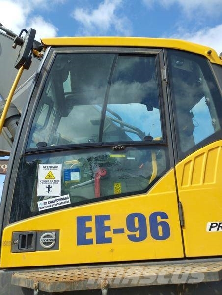 Volvo EC 480 D L Bageri guseničari