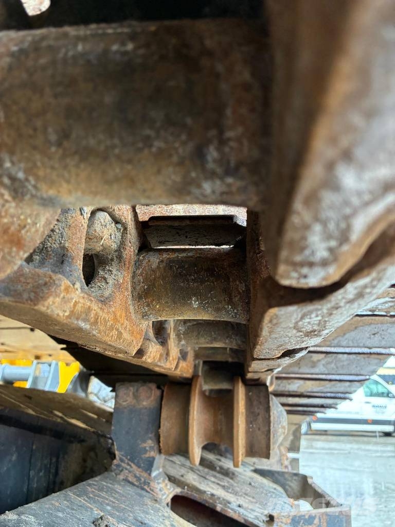 Komatsu PC 210 LC-11 Εκσκαφείς με ερπύστριες