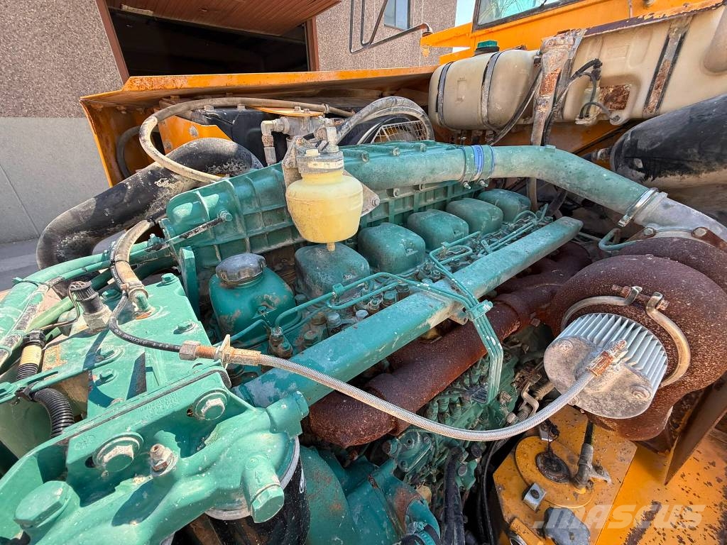 Volvo A35C **AVERÍA CAMBIO** Шарнирно-сочленённые самосвалы