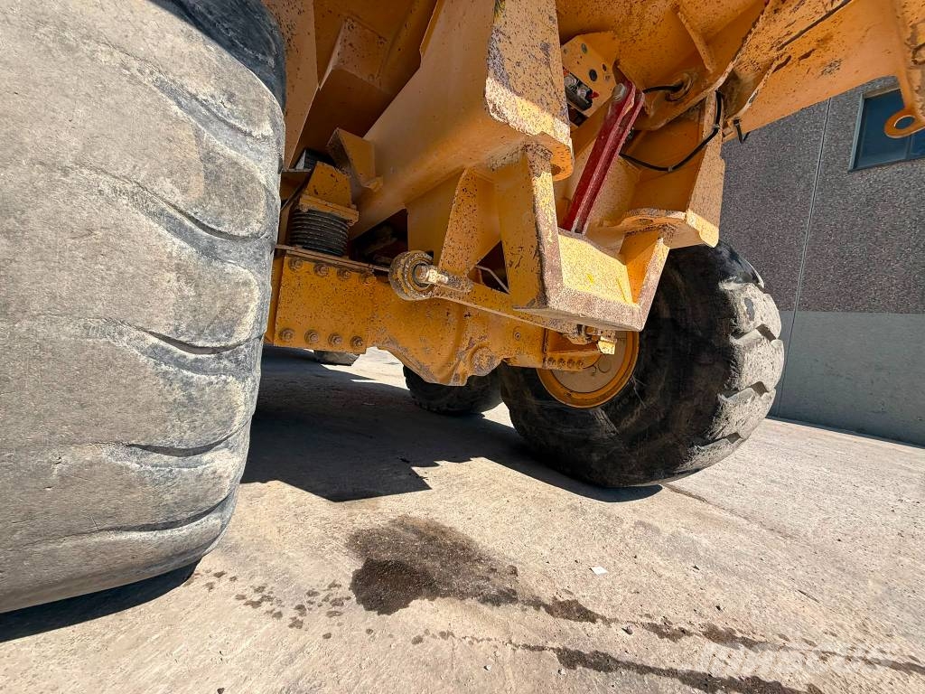 Volvo A35C **AVERÍA CAMBIO** Шарнирно-сочленённые самосвалы