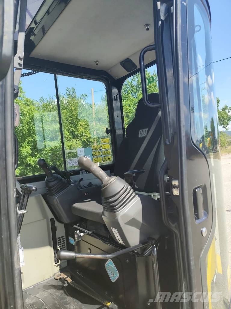 CAT 305E Miniexcavadoras