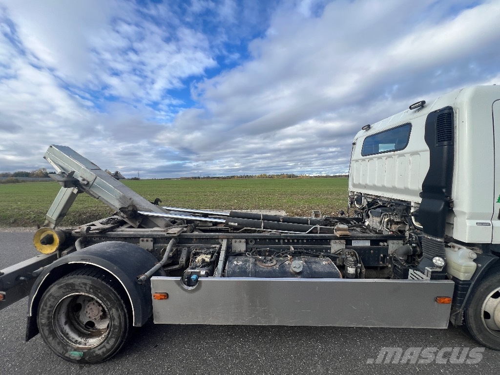 Fuso Canter 9C18 Abrollkipper