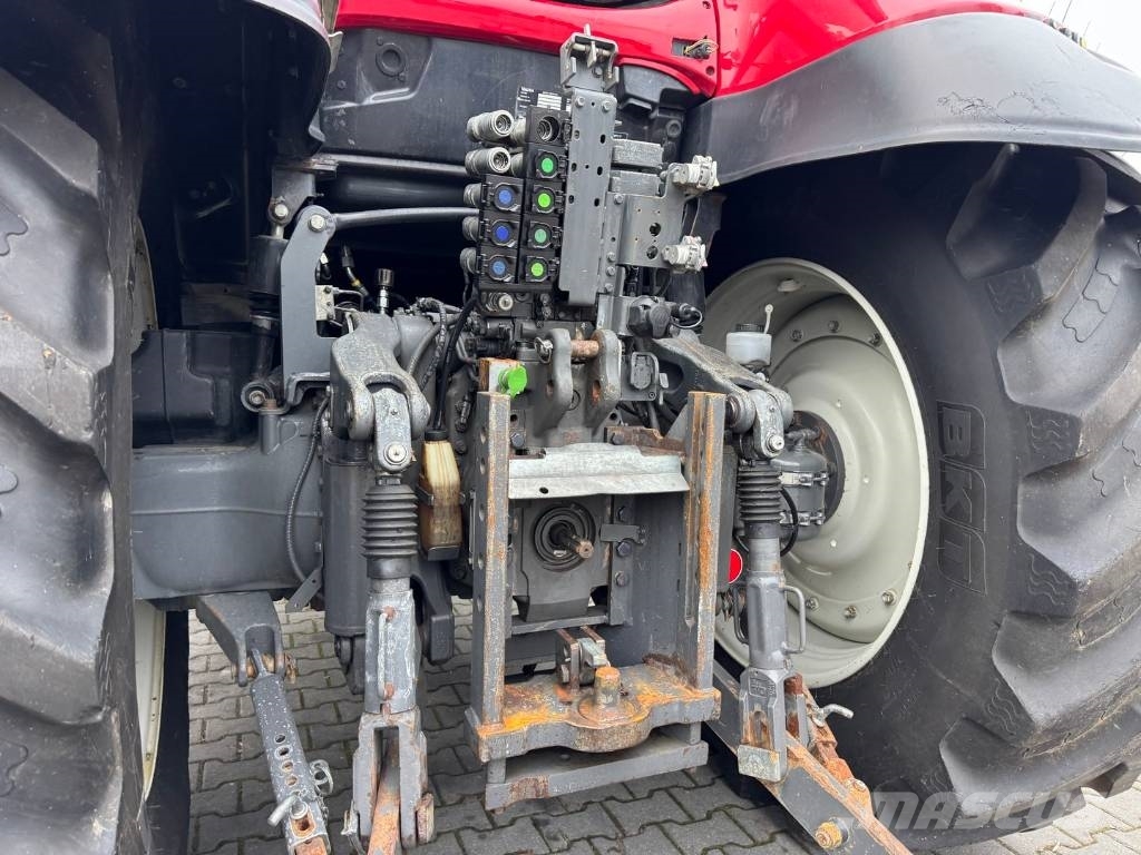Valtra T234 VERSU Traktory