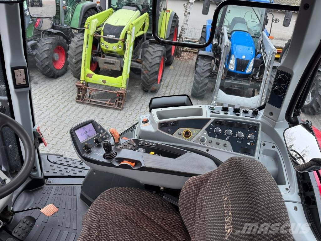 Valtra T234 VERSU Traktory