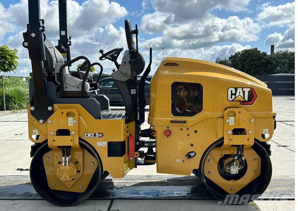 CAT CB 2.5 GC Çift tamburlu silindirler