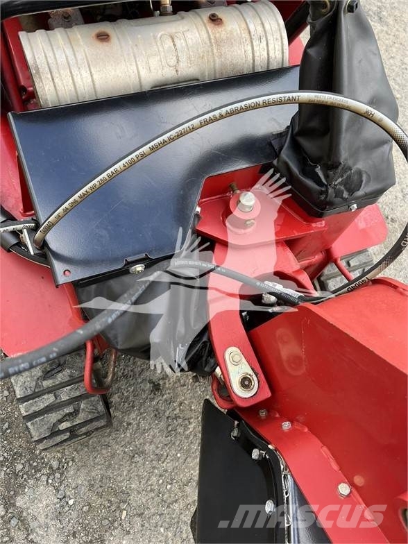 Toro STX38 Fatönkdaráló