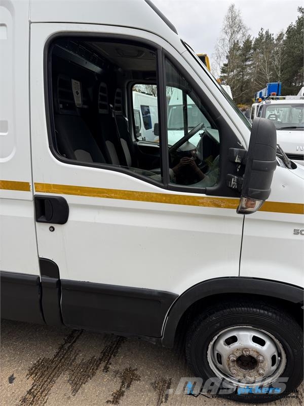 Iveco DAILY 车载式高空作业车