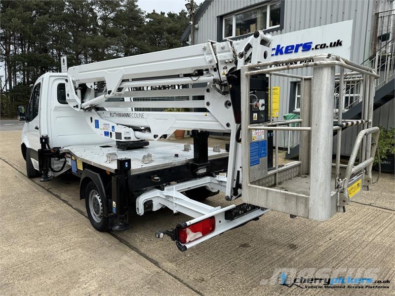 Mercedes-Benz SPRINTER 卡車裝載高空作業車