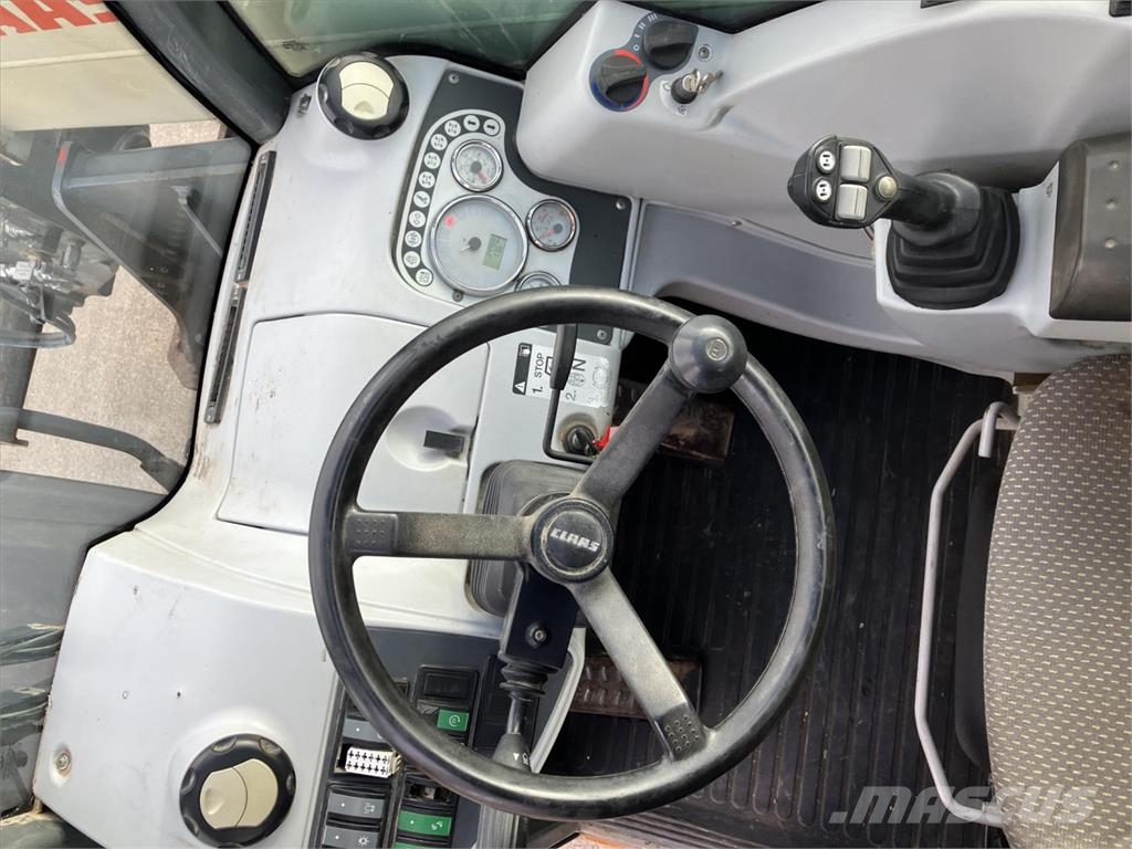 CLAAS 7030 Poljoprivredni teleskopski utovarivači