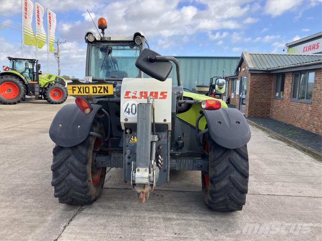 CLAAS 7030 Poljoprivredni teleskopski utovarivači