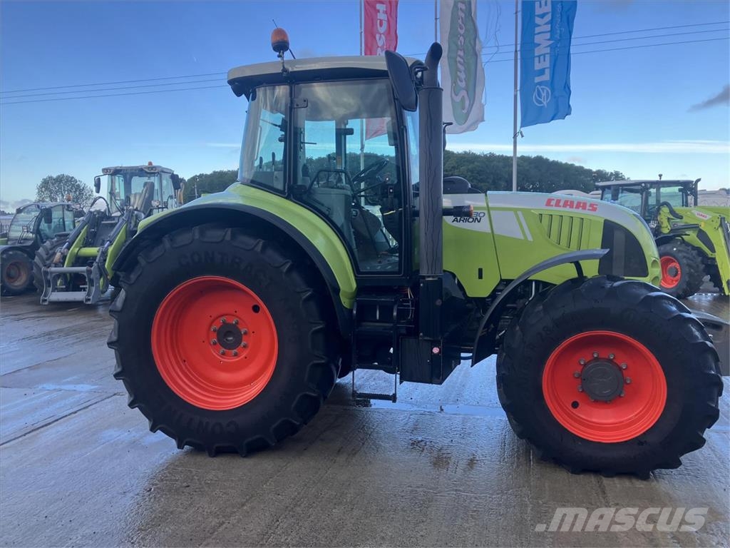 CLAAS ARION 630 Traktoren