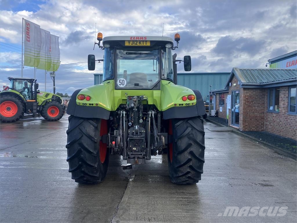 CLAAS ARION 630 Traktoren