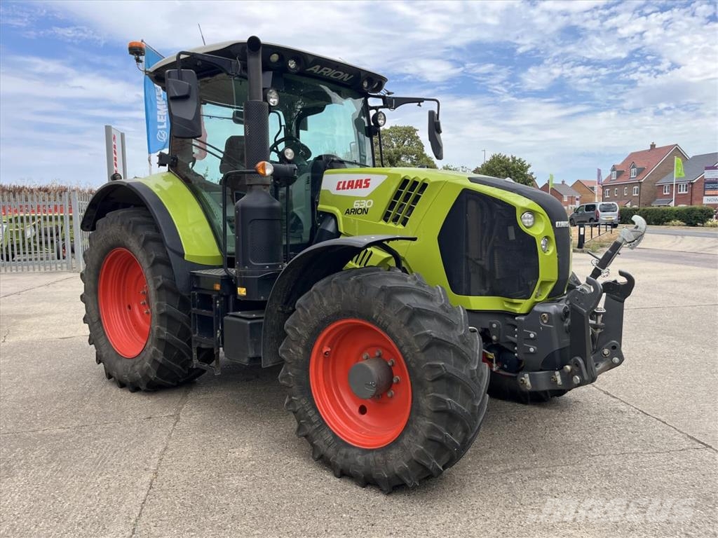 CLAAS ARION 630 HEXASHIFT Tractoren