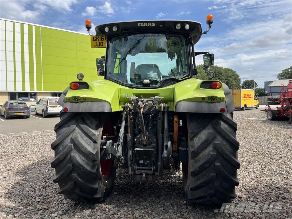 CLAAS ARION 650 Traktorer