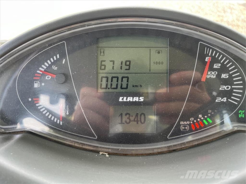 CLAAS ARION 650 Traktorer