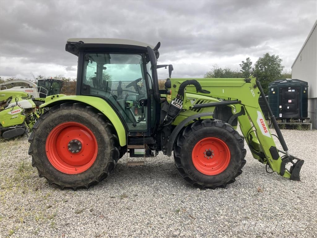 CLAAS ATOS 340 CX C/W FL100 S/NO B9003513 Tratores Agrícolas usados