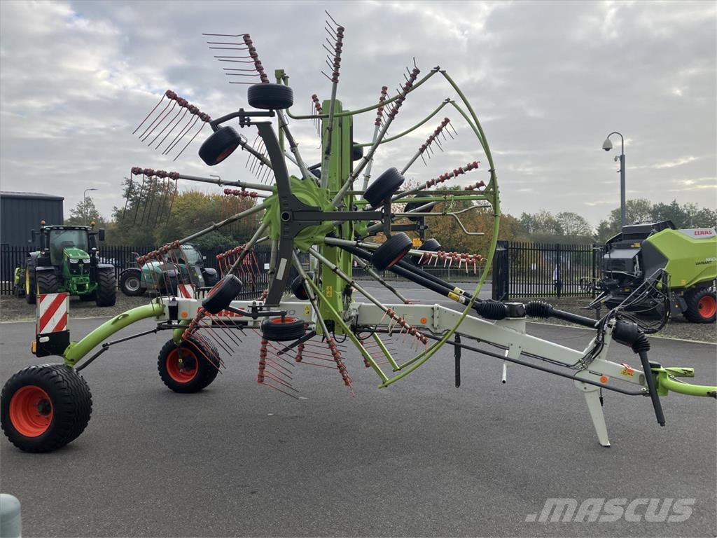 CLAAS LINER 2800 Ranghinatori