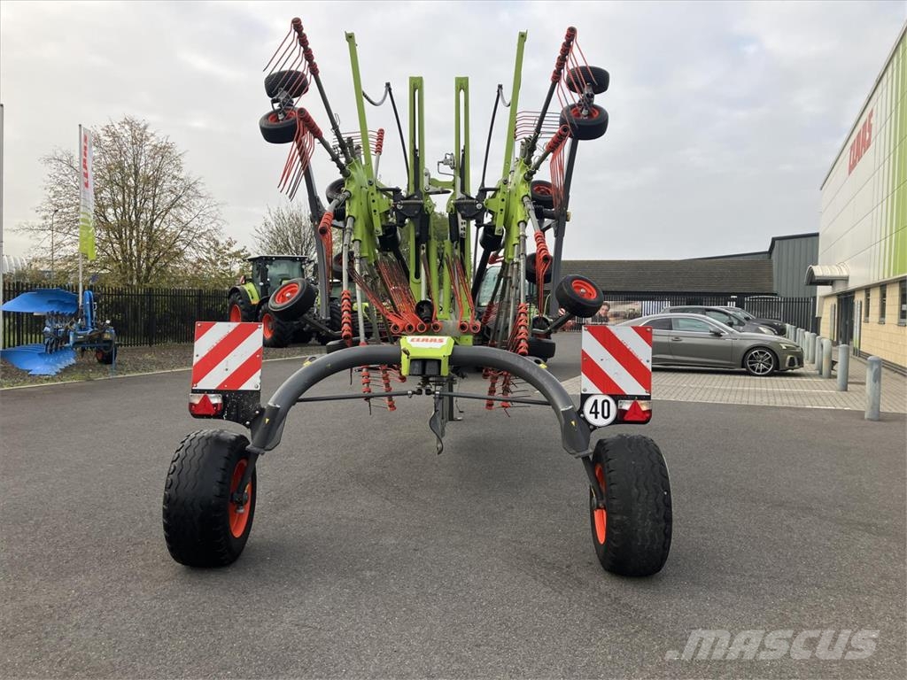 CLAAS LINER 2900 Ranghinatori