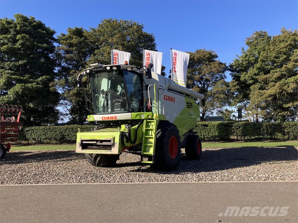 CLAAS TUCANO 570 Maaidorsmachines