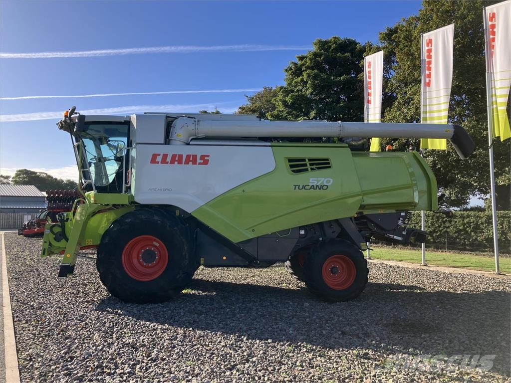 CLAAS TUCANO 570 Mietitrebbiatrici