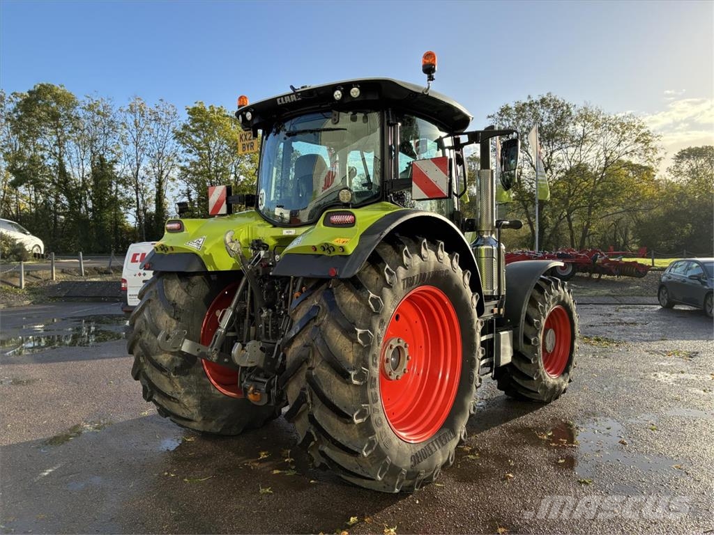 CLAAS ARION 660 트랙터