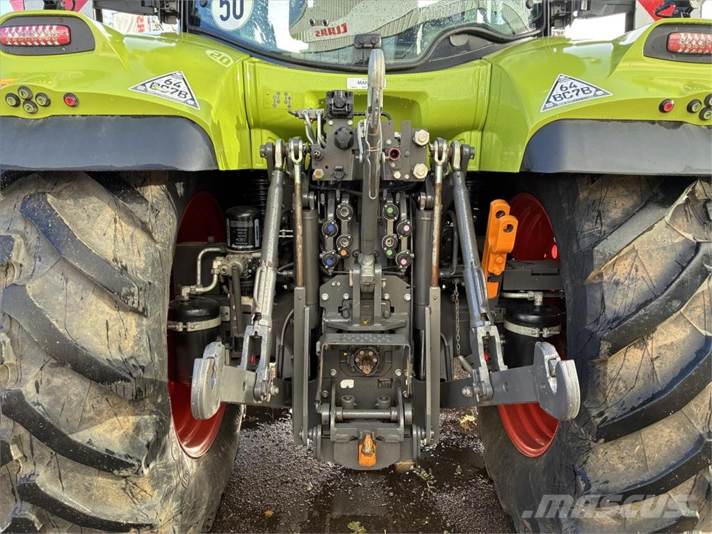 CLAAS ARION 660 트랙터