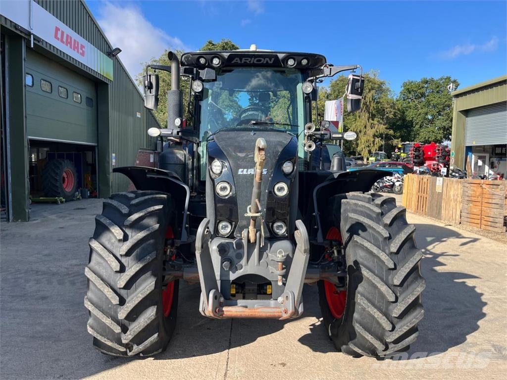 CLAAS ARION 660 CMATIC CEB Traktory