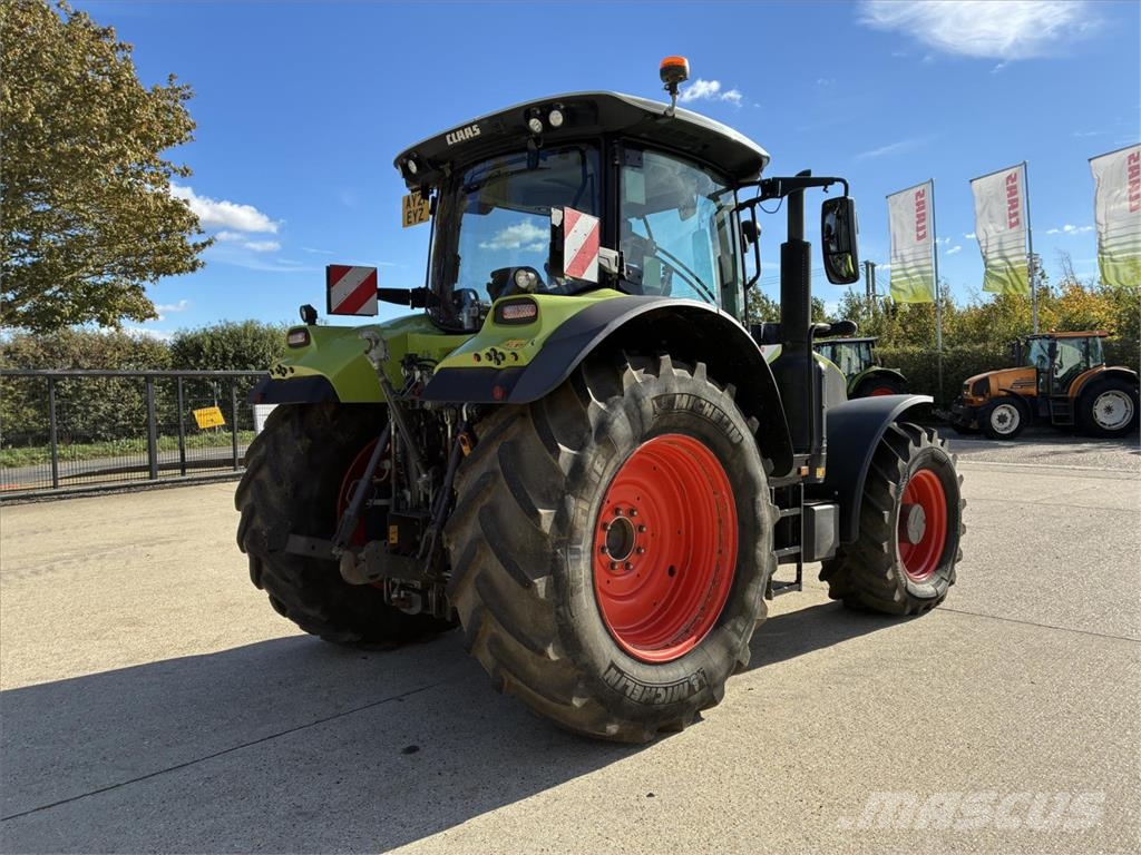 CLAAS ARION 660 CMATIC CEB 트랙터